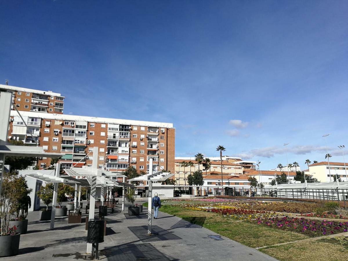 Japan Beach Parque Del Oeste 말라가 외부 사진